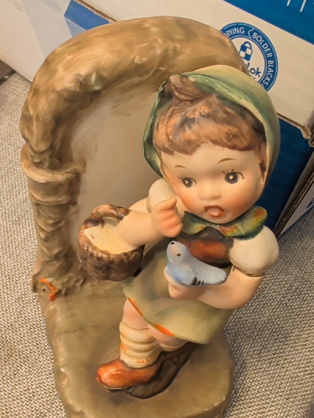 Napco Japan Ceramic Figure